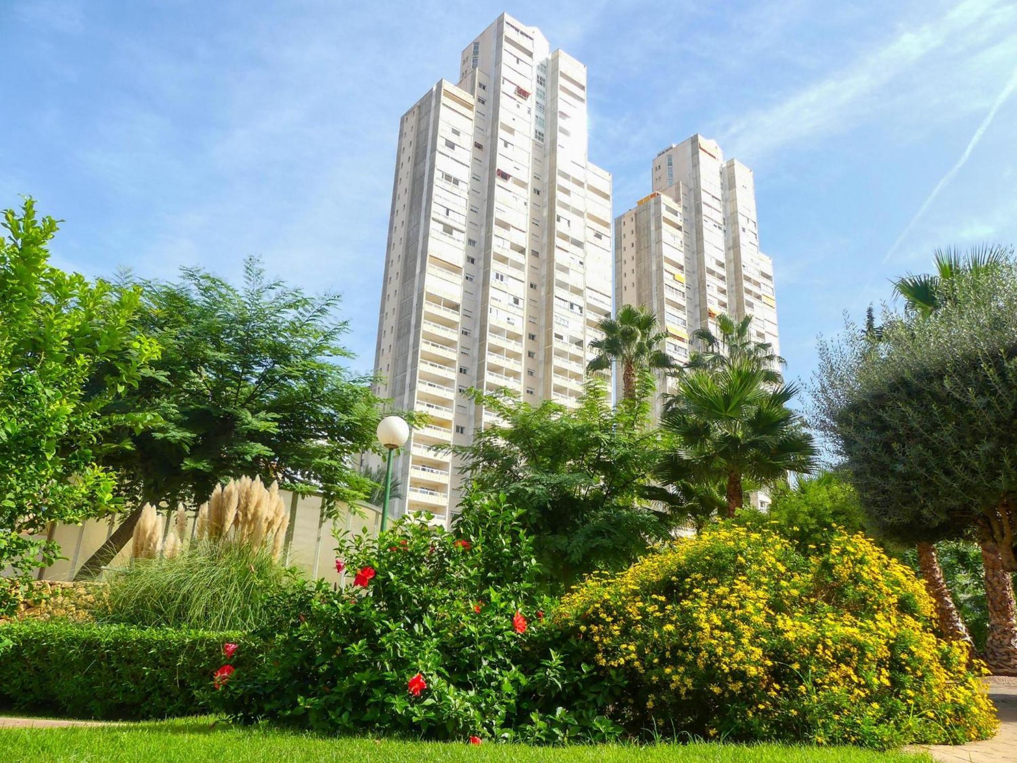 1 Bedroom With Airconditioning And Bath - Max 4 Guests Apartment